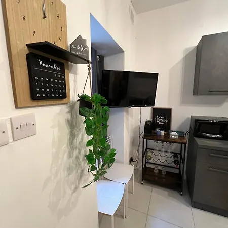Apartman Cozy Nest: A Tiny Charm Maisonette Sliema