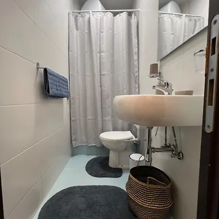 Apartamento Cozy Nest: A Tiny Charm Maisonette *